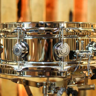 DW 5x14 Collector's Chrome over Brass True Sonic Snare Drum - DRVC0514SAC image 4