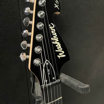 Washburn X-30 Electric Guitar 2008 Silverburst finish Headhunter Pickups image 5