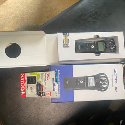 Zoom H1n Handy Recorder  - Black image 2
