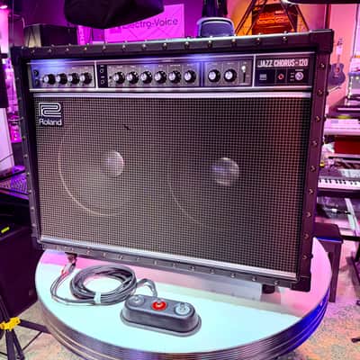 Roland JC-120 Jazz Chorus 2-Channel 120-Watt 2x12" Guitar Combo 1994 image 2