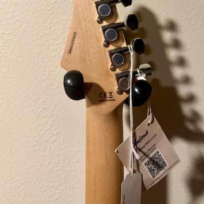 Aria Pro II 714-STD Black Pearl Guard Super Strat NEW! B-Stock Scratch & Dent image 6