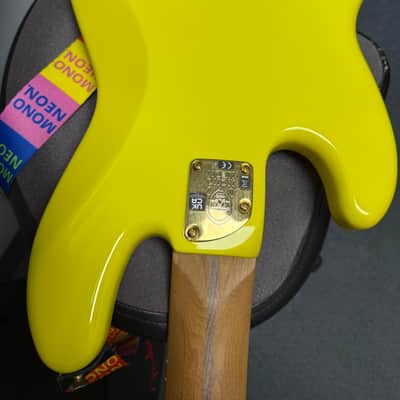 Fender MonoNeon Signature Jazz Bass V 2022 - Present - Neon Yellow image 10
