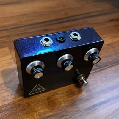 Seeker Electric Effects Descry fuzz image 3