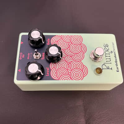 EarthQuaker Devices Plumes Small Signal Shredder 2019 - Present - Sweetwater Exclusive Limited Edition Citron image 3