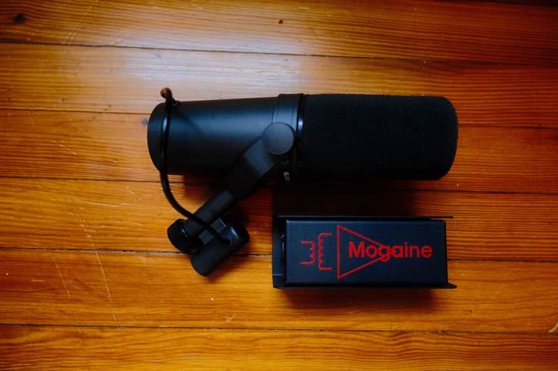 Shure SM7B + Crimson Audio Mogaine Mic Booster image 1