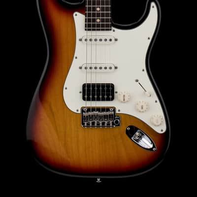 Suhr Classic S HSS with Rosewood Fretboard 2018 - Present - 3 Tone Burst image 1