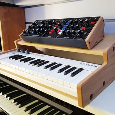Arturia Keystep Oak Veneer Stand with Additional Shelf image 4