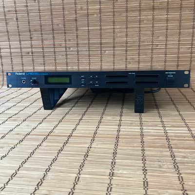 Roland U-110 • PCM Sound Module • ROMpler Rack Instrument • 1988 - 1990 made in Japan