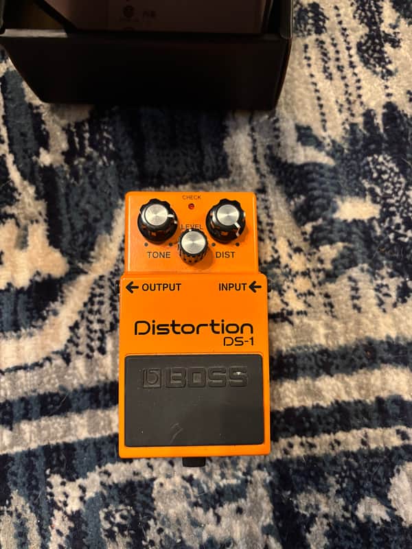 Boss DS-1