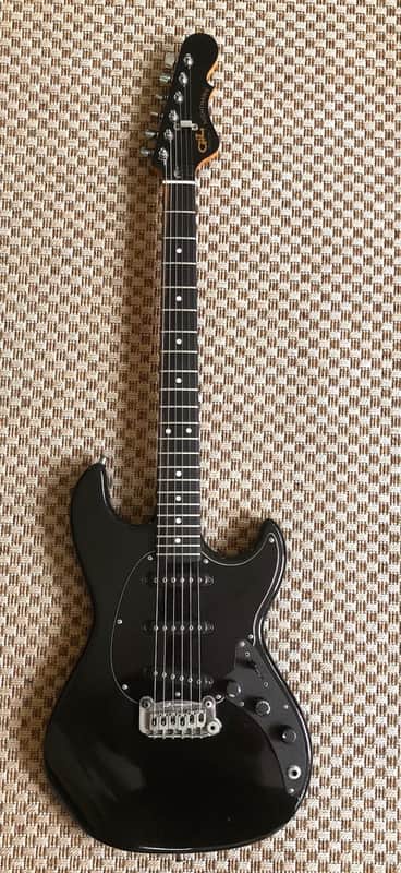G&L Nighthawk 1983 Black image 1