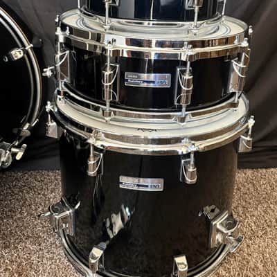 Taye Studio Maple 4-piece kit - 20, 10, 15 with matching 5 by 14" snare 2000's - Piano Black Lacquer image 2