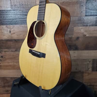 Martin 000-18 Left-Handed Acoustic Guitar, Natural Gloss, Hard Case, Free Ship, 395 image 3