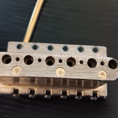 Unbranded Strat tremolo gold vintage spacing 1 piece image 7