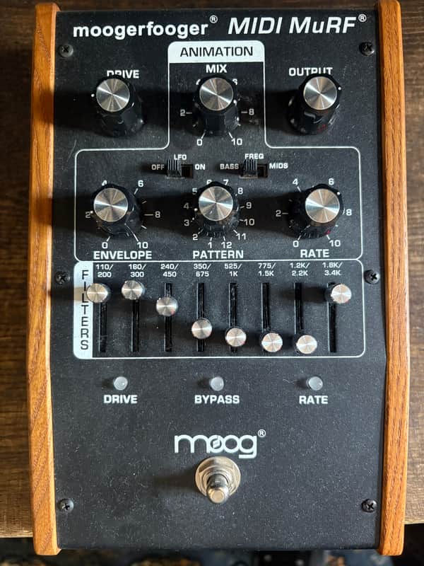 Moog moogerfooger MIDI MuRF 105M 　実機です。 Moog Moogerfooger MF-105M MIDI MuRF | Reverb UK