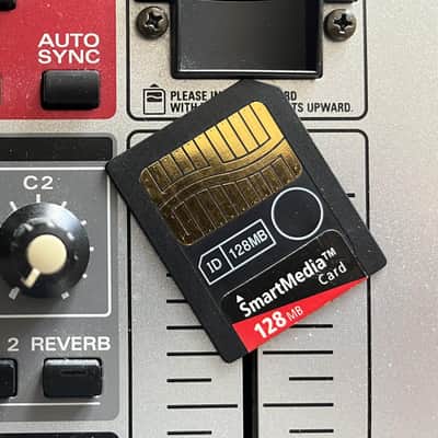 Roland MC-909 + 128MB SmartMedia Card + Dust Cover image 3