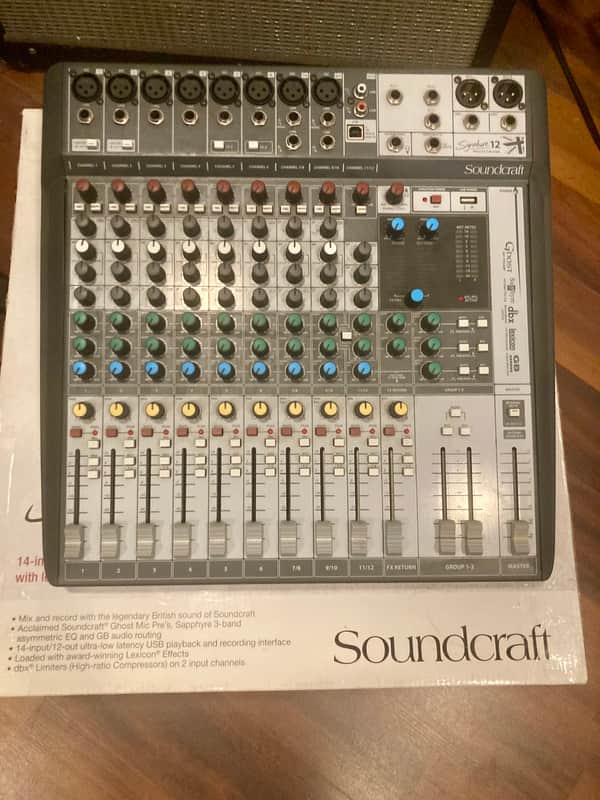 Soundcraft Signature 12 MTK 12-Channel Multi-Track Analog USB