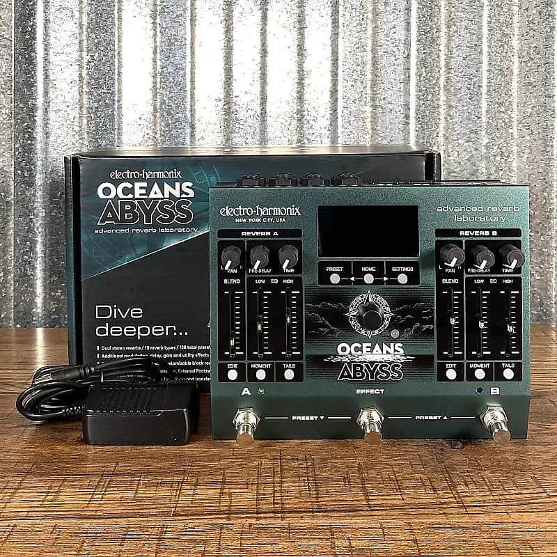 Electro-Harmonix EHX Oceans Abyss Advanced Reverb Laboratory Guitar Effect Pedal image 1