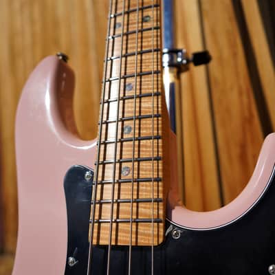 G&L Custom Shop USA LB-100 Nitro Shell Pink 4-String Electric Bass Guitar w/ Black Tolex Case image 3