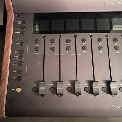 Softube Console 1 Channel MKIII and Fader MKIII complete with stand- Grey image 5