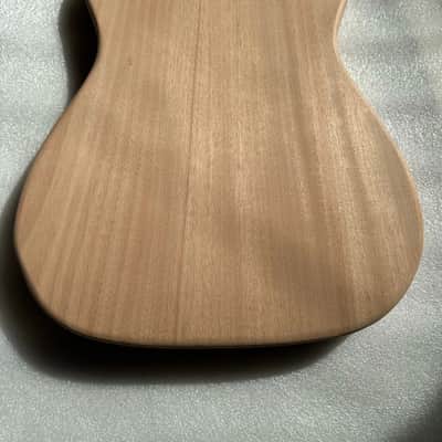 Veneer Quilted Maple Top Guitar Tele Style Mahogany Body image 4