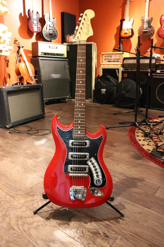 Hagstrom III Red image 3