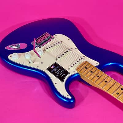 Fender American Ultra Stratocaster 2022 - Cobra Blue image 10