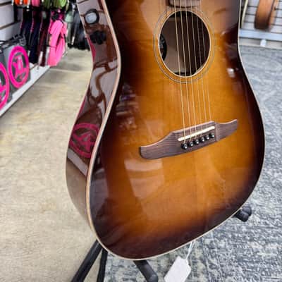 Fender California Traditional Series Malibu Classic - Aged Cognac Burst image 8