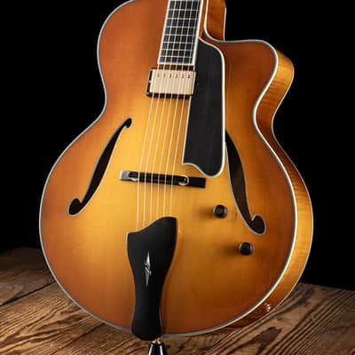 Eastman AR805CE Archtop - Goldburst - Free Shipping image 4