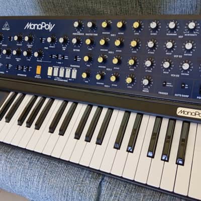 Behringer MonoPoly 37-Key Polyphonic Synthesizer 2021 - Present - Black image 2