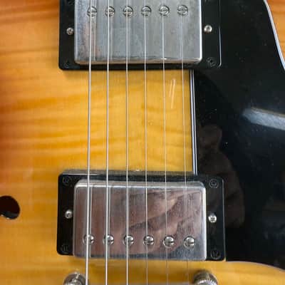 Epiphone ES-335 2022 - Figured Raspberry Tea Burst image 8
