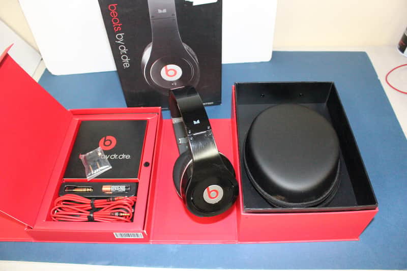 Beats by Dr Dre Studio 1 wired headphones Black image 1