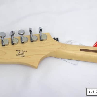 Squier Affinity Starcaster 3-Tone Sunburst image 13