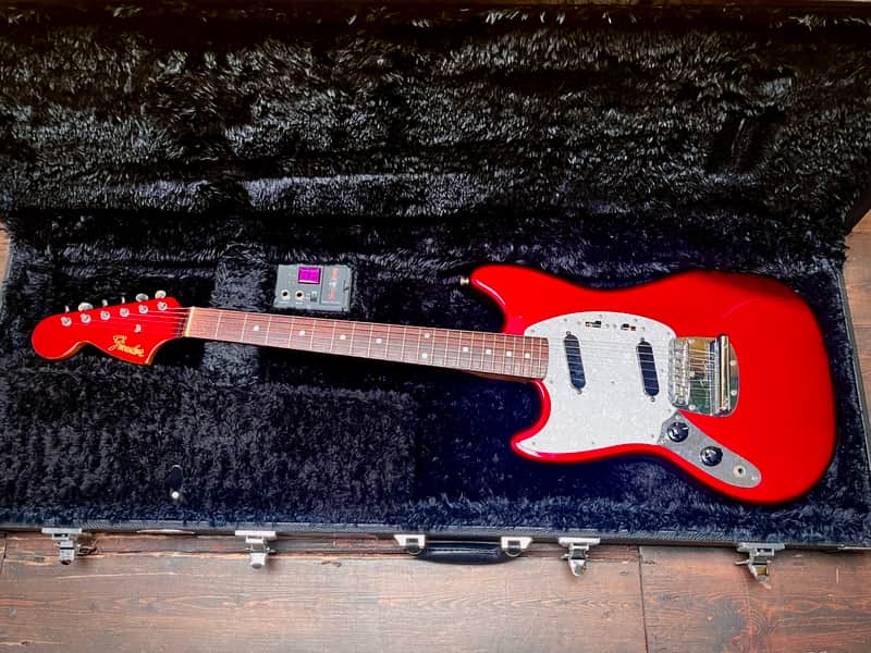 Fender Mustang MIJ MG73, 1993–94, LH, Candy Apple Red, Left Handed