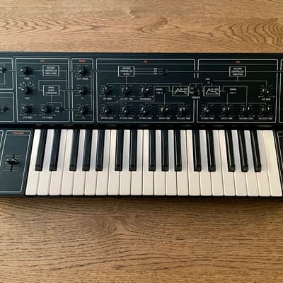 Yamaha CS-10 Classic Analog 1977 Synthesizer - EXCELLENT