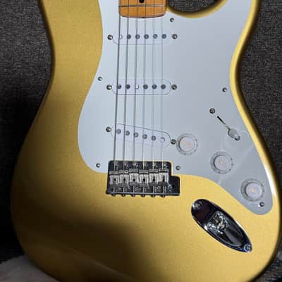Fender American Original 50s Stratocaster guitar Aztec gold image 3