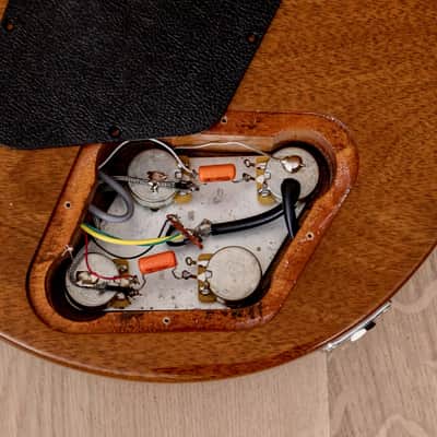 2016 Gibson Les Paul Standard Limited Run Birdseye Maple Honey Burst Near Mint w/ PAFs, Case image 17