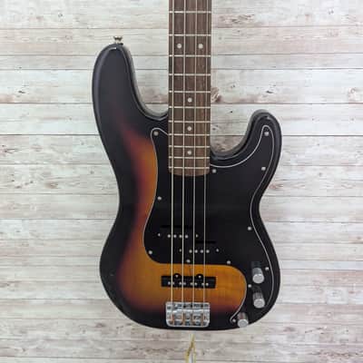 Squier by Fender Affinity P-Bass Precision Bass Guitar Blue 2002