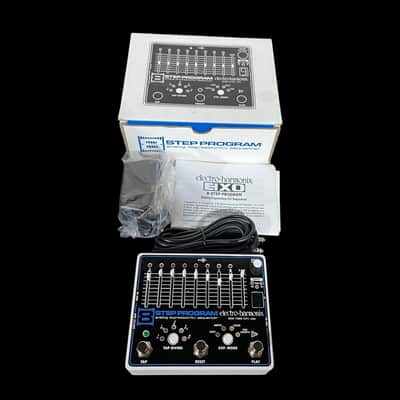 Electro-Harmonix 8-Step Program Analog Expression / CV Sequencer 2013 - Present - Black  X13197