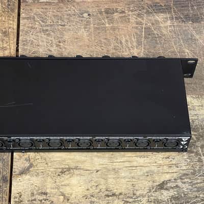 ART MX281 8-channel mic/line mixer with tone control image 16