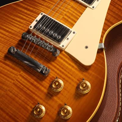 Gibson USA Les Paul Classic Premium Plus Honey Burst [5 1816] (06/22) image 11