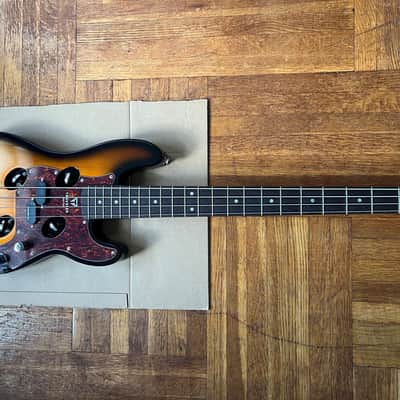 Traveler TB4P TB-4P Bass 2018 - Present - Sunburst image 1