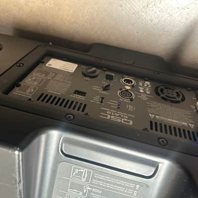 QSC KLA12 KLA Series 12" Powered Line Array Speaker 2010s - Black image 7