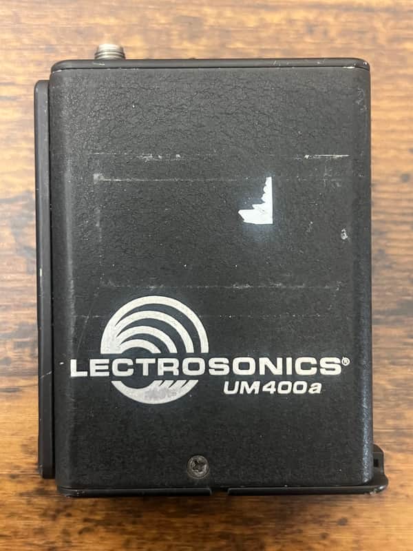 Lectrosonics UM400A Digital Hybrid UHF Transmitter – Block 20 – 512.000–537.500 MHz image 1