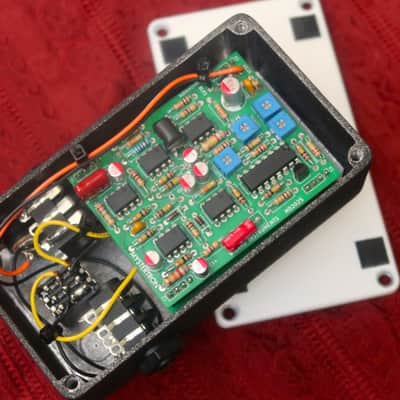 Wizard Instruments Mystertron  / Dynamic Opto-Tremolo Bild 2