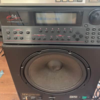 E-MU Systems E64 90’s - Black