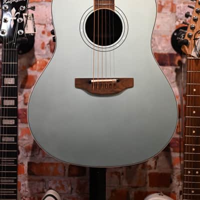 Ovation Ultra Non-Cutaway - Yukon Spray image 1