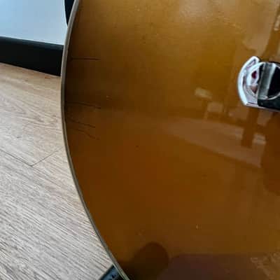 Gibson Gibson Les Paul Classic Custom 2011 Gold image 6
