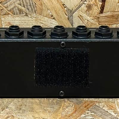 Pre Owned Moen GEC8 JR Guitar Pedal FX Switcher image 3