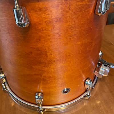Yamaha Maple custom absolute Nouveau 14” legged floor tom drum Silver Badge- Vintage natural 14x14 image 4