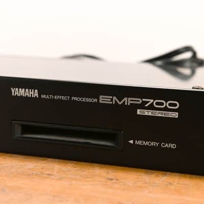 Yamaha EMP700 Stereo Multi-Effect Processor CG01ZTU image 5